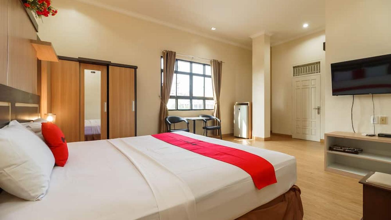 RedDoorz Plus @ Hotel Sempurna Watervang Lubuk Linggau