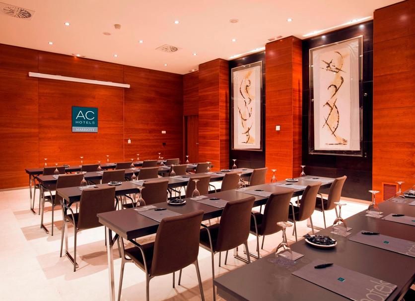 Conference room Photo