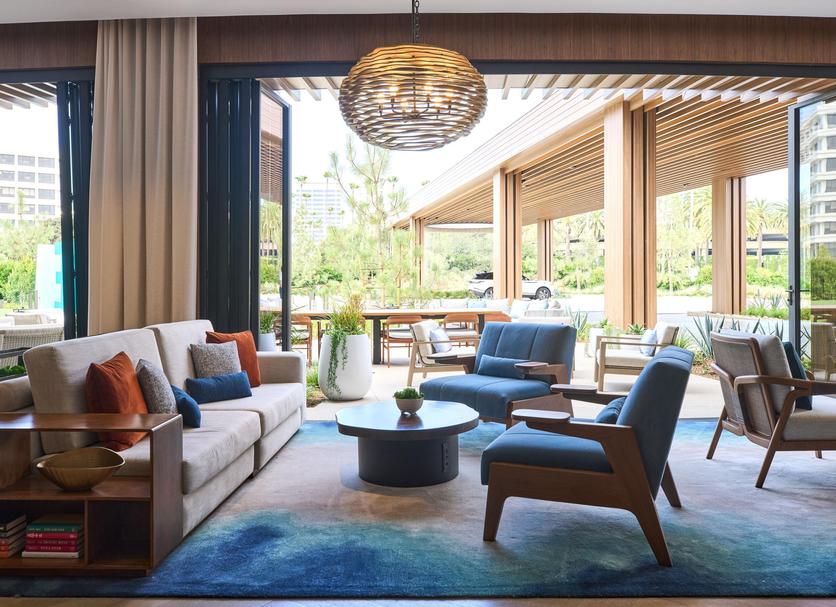 Lounge Photo