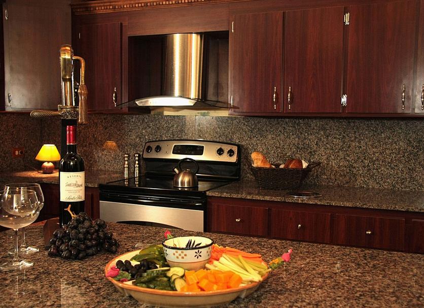 Kitchen Photo