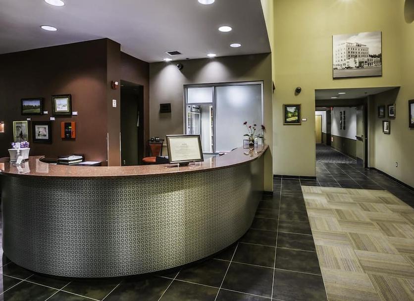 Front desk Photo