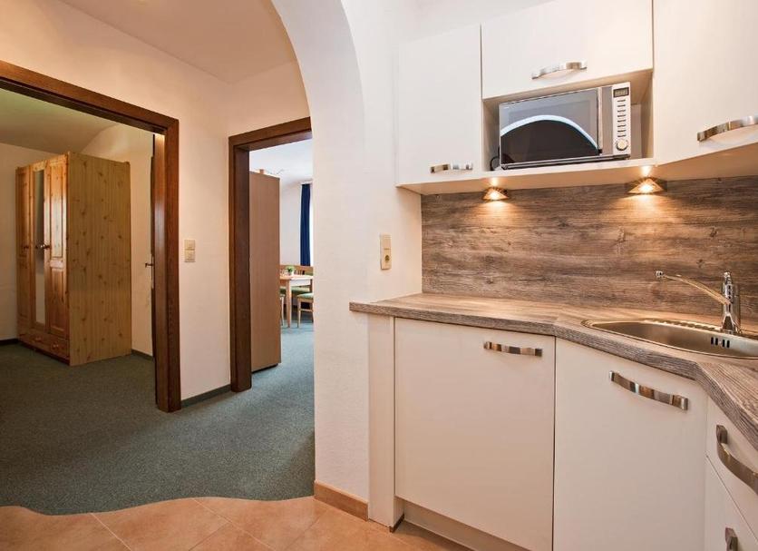 Kitchen Photo
