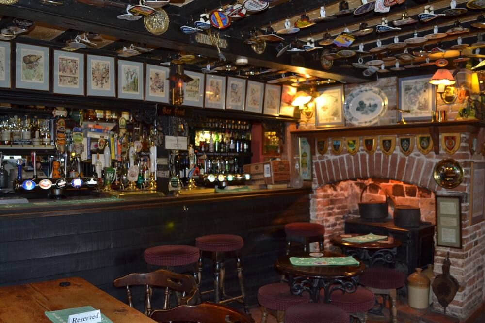 Bar Photo