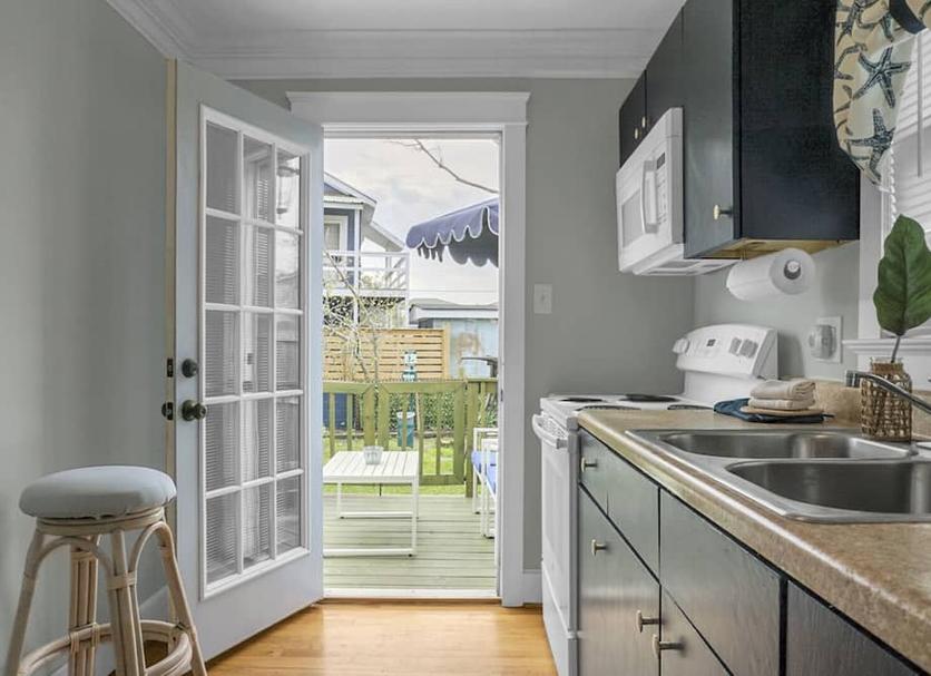 Kitchen Photo