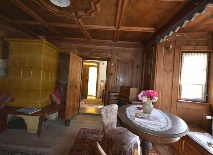 Dining room Photo