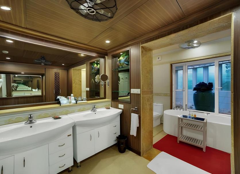Bathroom Photo