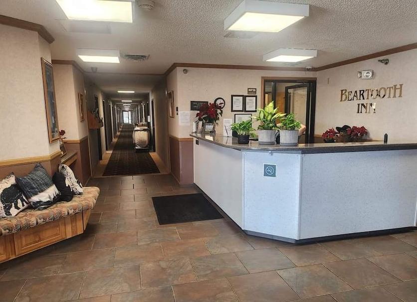 Front desk Photo