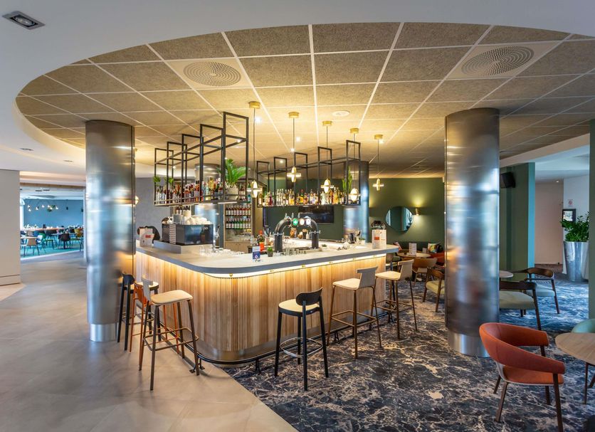 Bar Photo