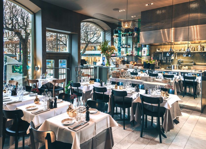 Restaurant Photo