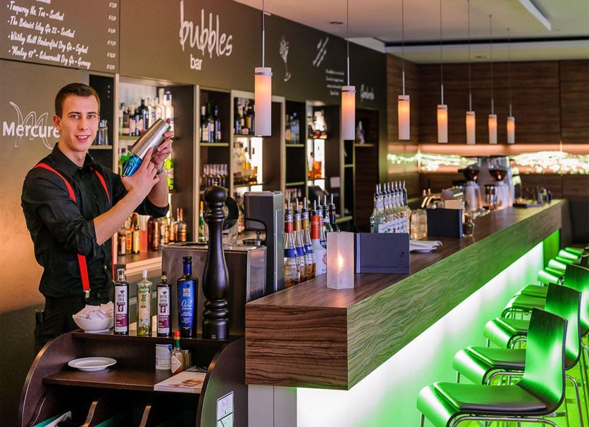Bar Photo
