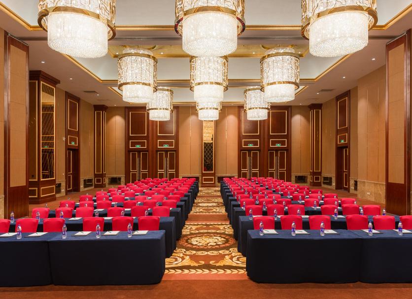 Banquet hall Photo