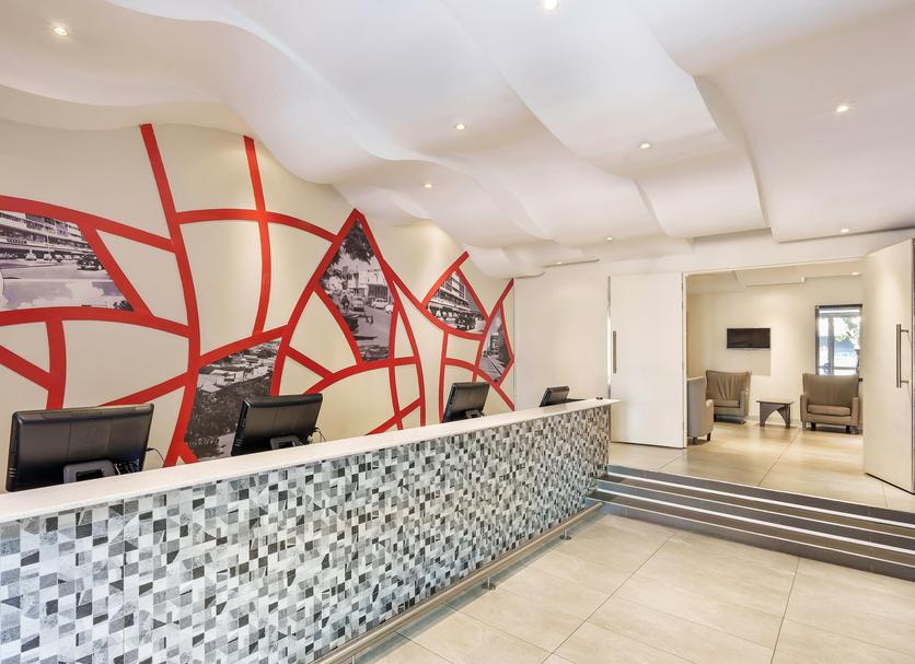 Front desk Photo