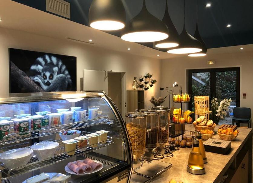 Buffet Photo