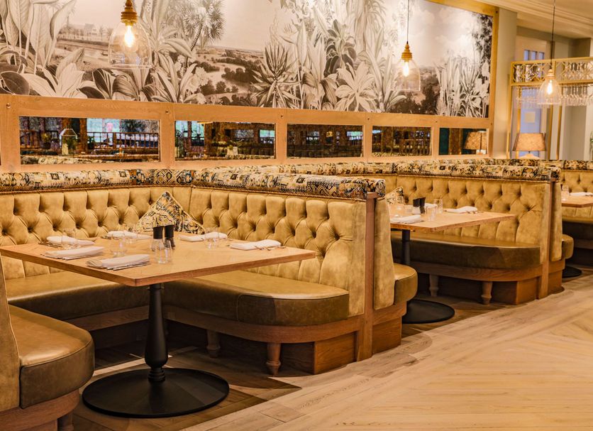 Restaurant Photo