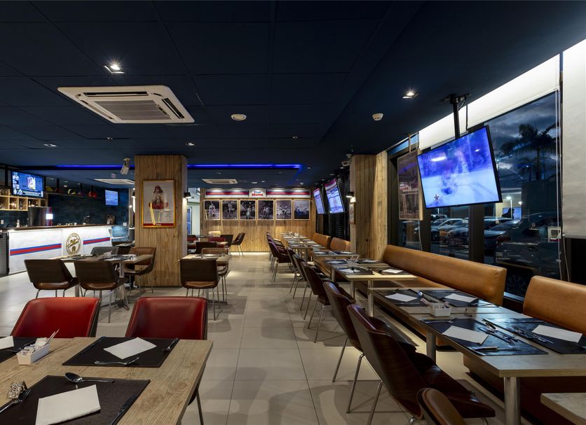 Bar Photo