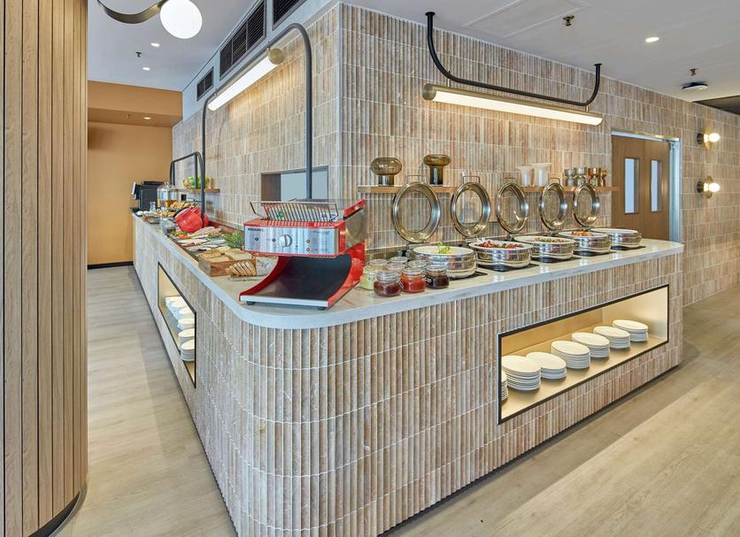 Buffet Photo