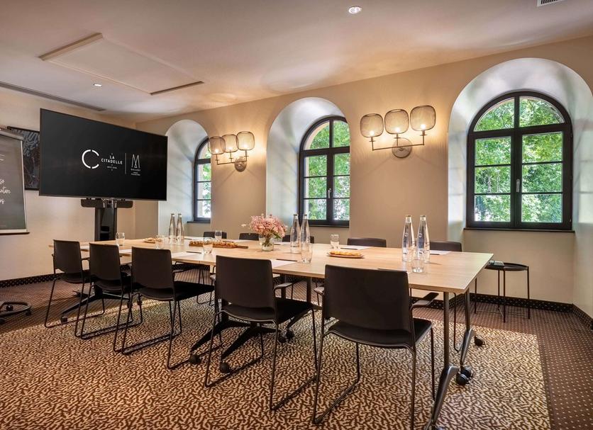 Conference room Photo