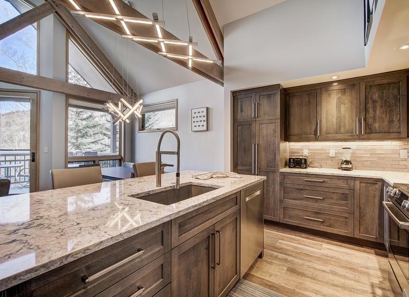Kitchen Photo
