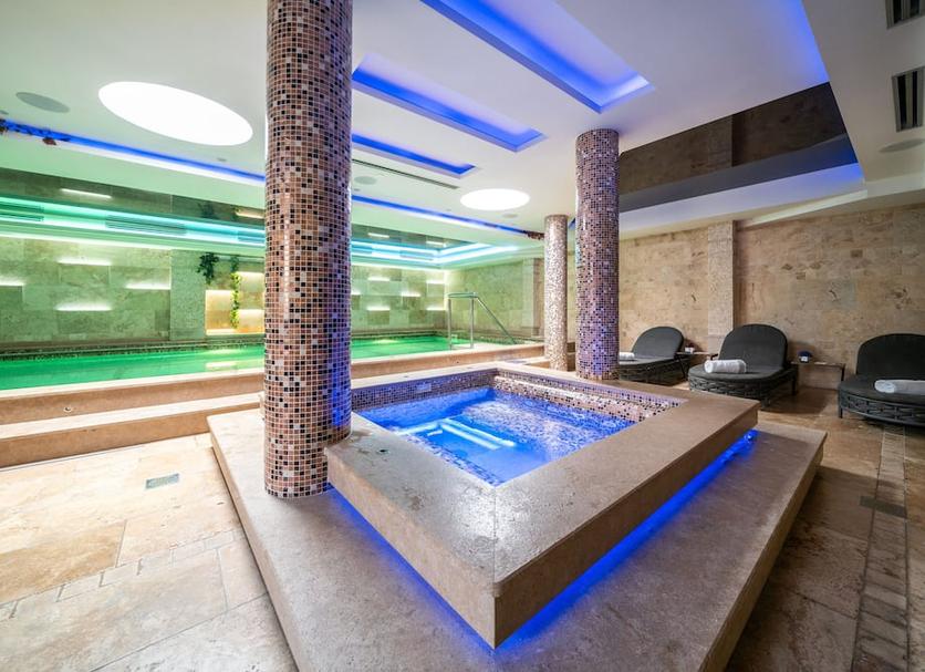 Spa Photo