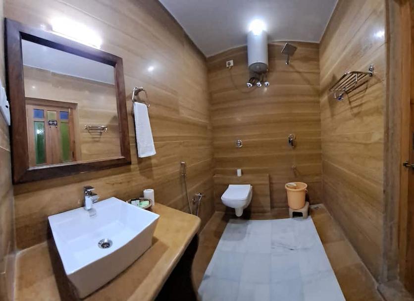 Bathroom Photo