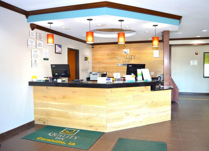 Front desk Photo
