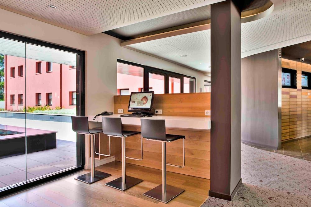 Business centre