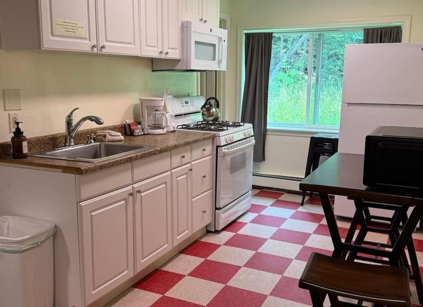 Kitchen Photo
