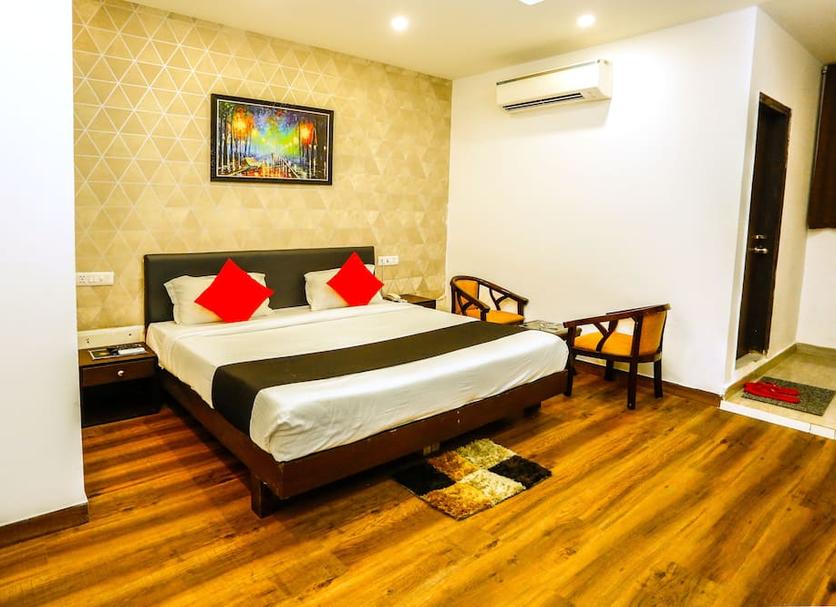 Bedroom Photo