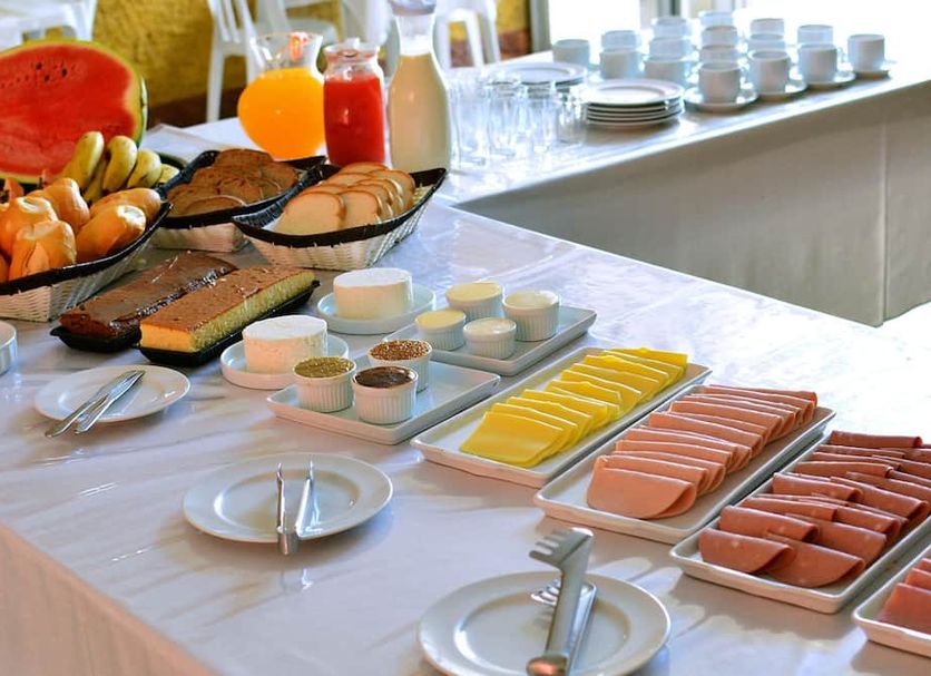Buffet Photo