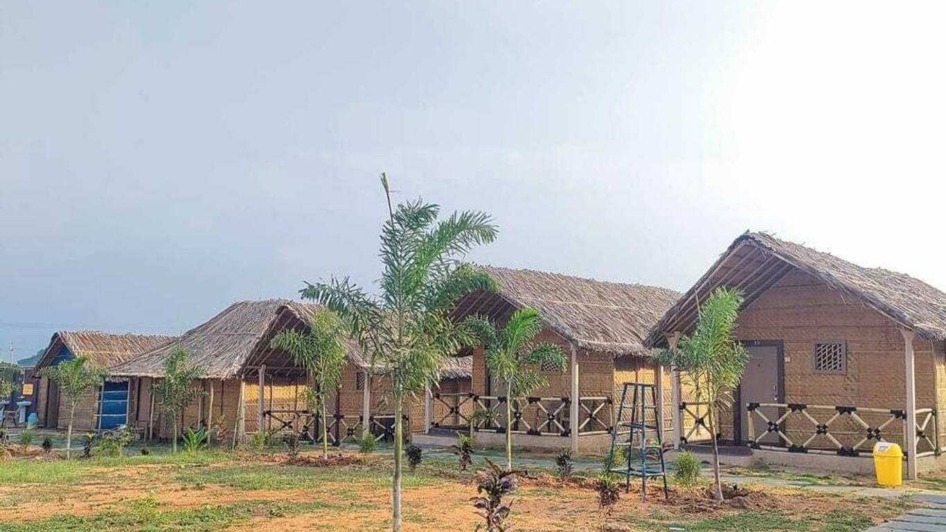 Hampi Natures Cottage