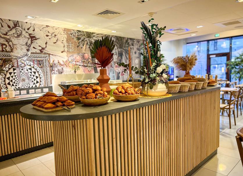 Buffet Photo
