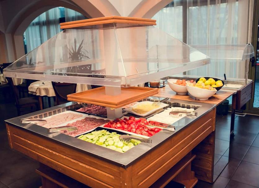 Buffet Photo