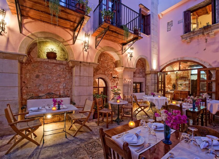 Restaurant Photo