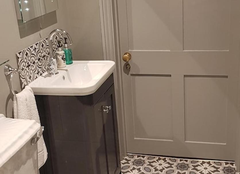 Bathroom Photo