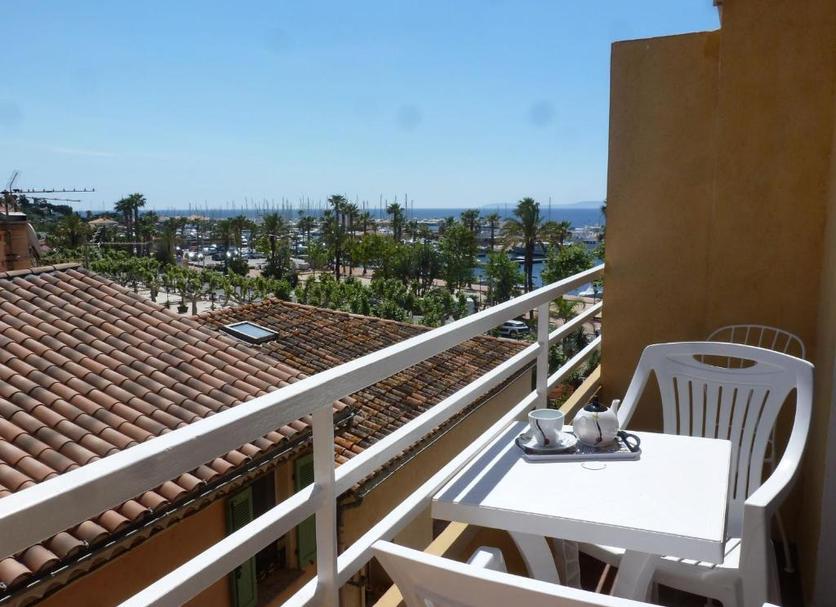 Balcony Photo