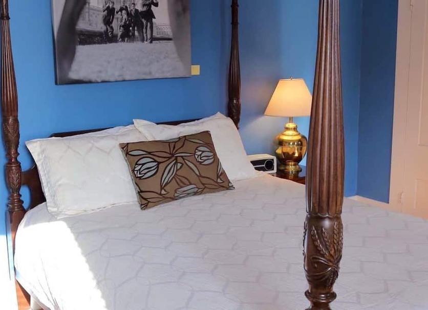Bedroom Photo