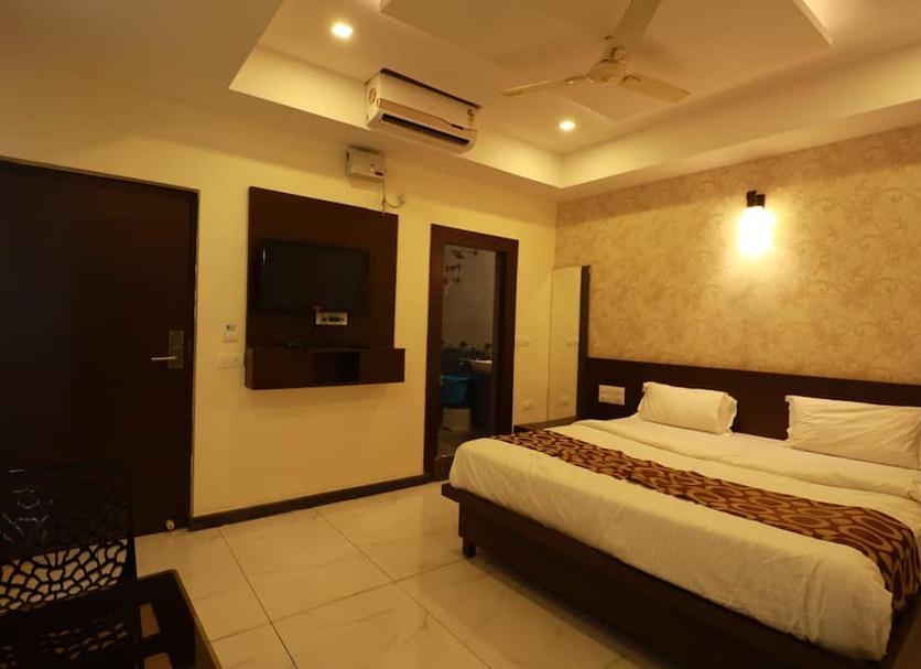 Bedroom Photo