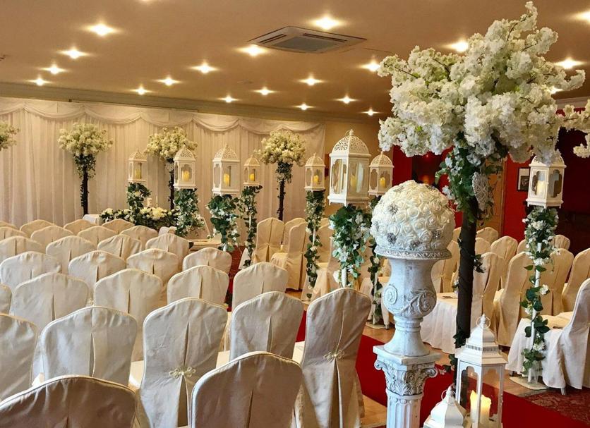 Banquet hall Photo