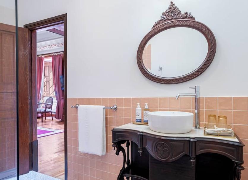 Bathroom Photo