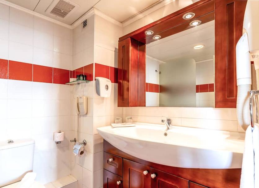 Bathroom Photo