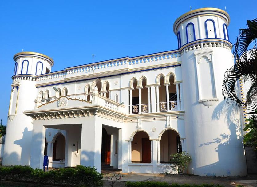 Building Photo