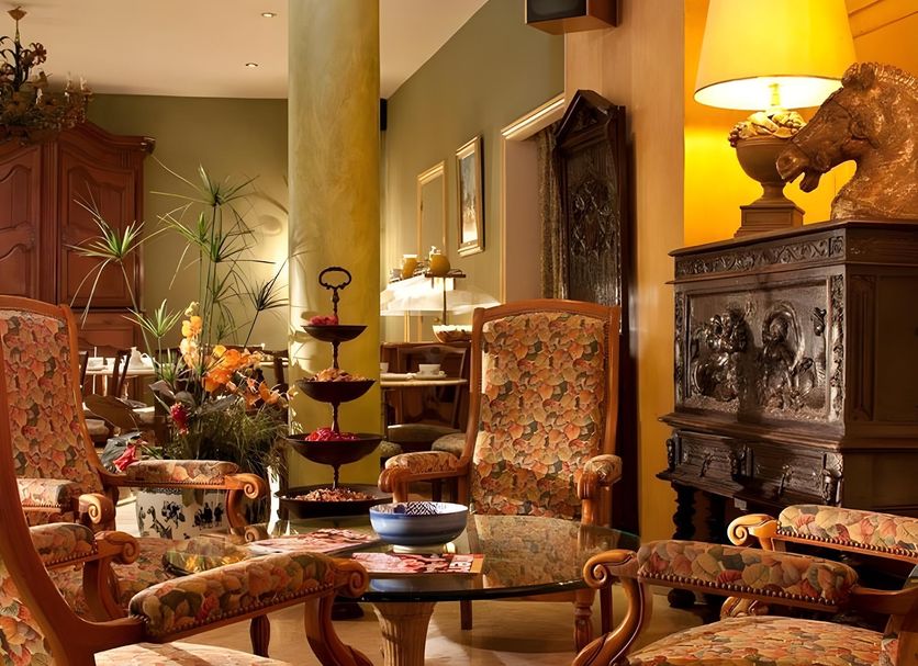 Lounge Photo
