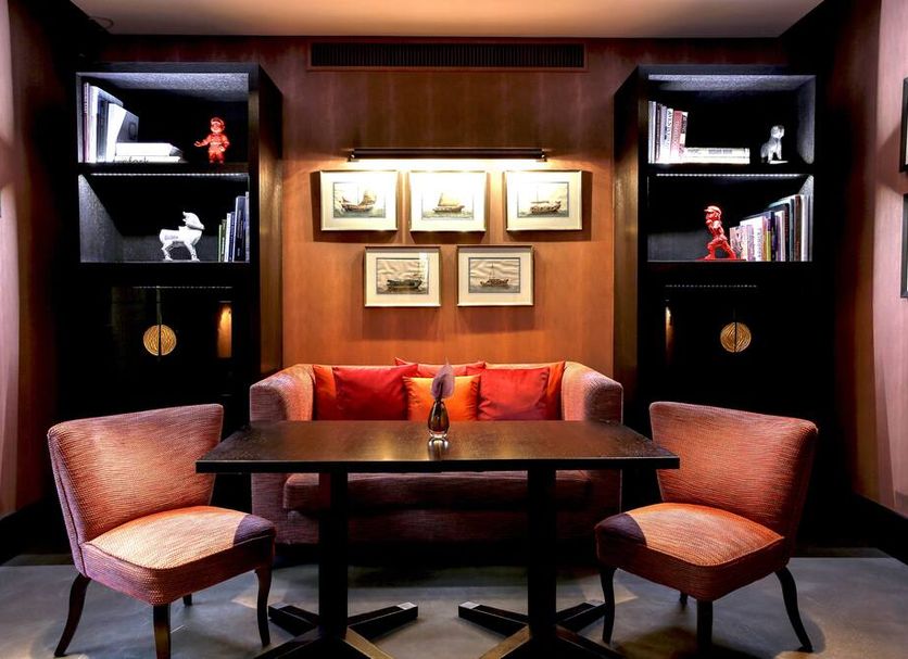 Lounge Photo