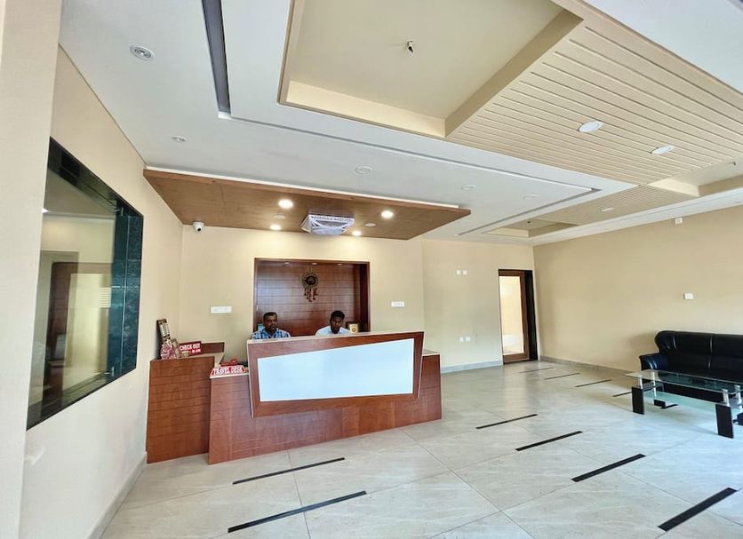 Front desk Photo