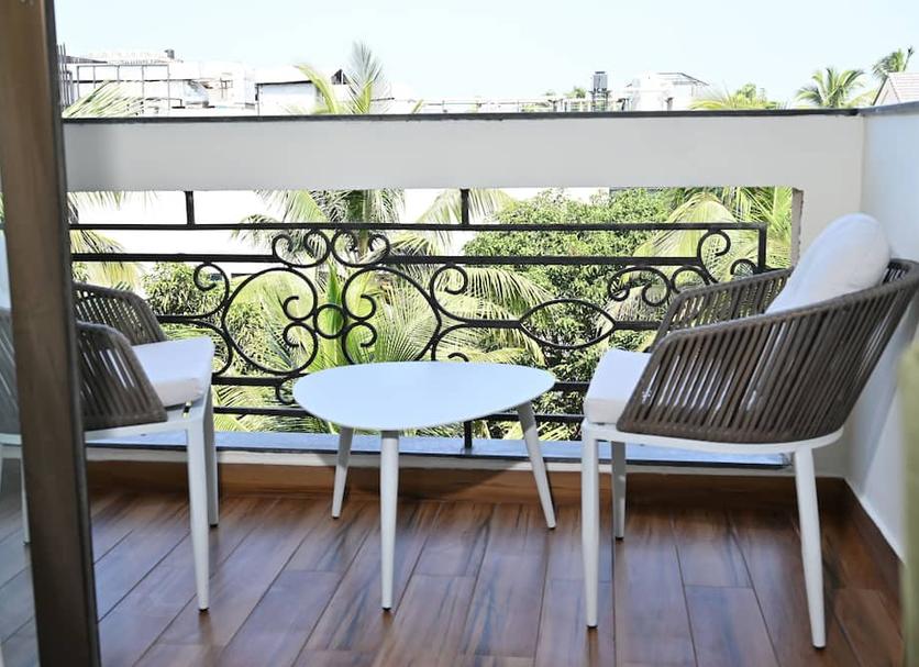 Balcony Photo