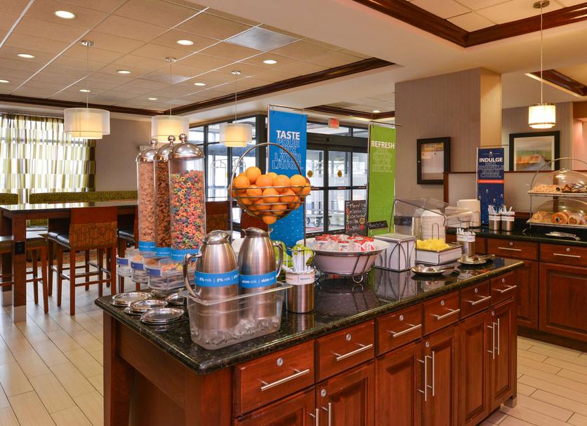 Buffet Photo
