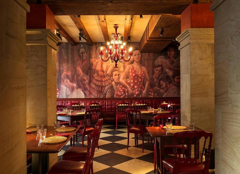 Restaurant Photo