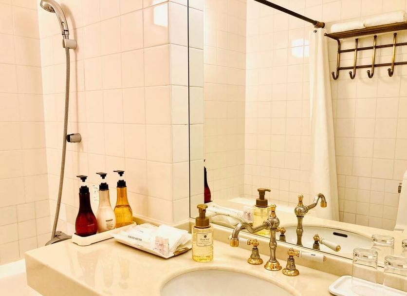 Bathroom Photo