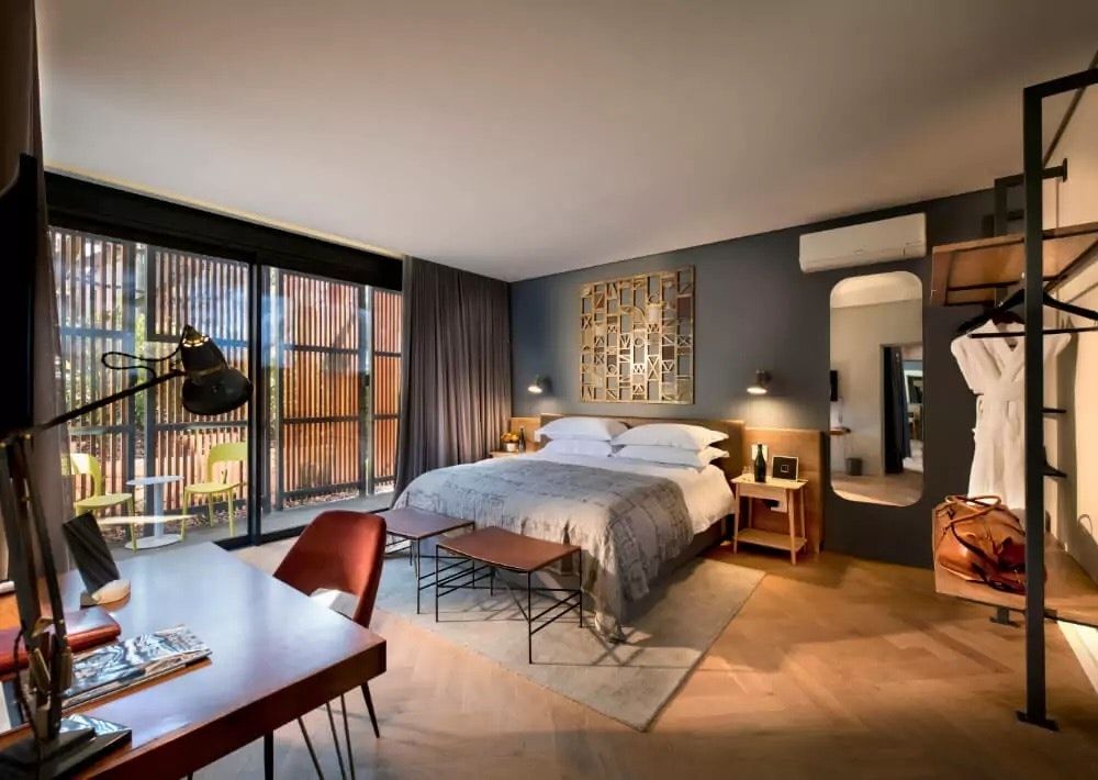Bedroom