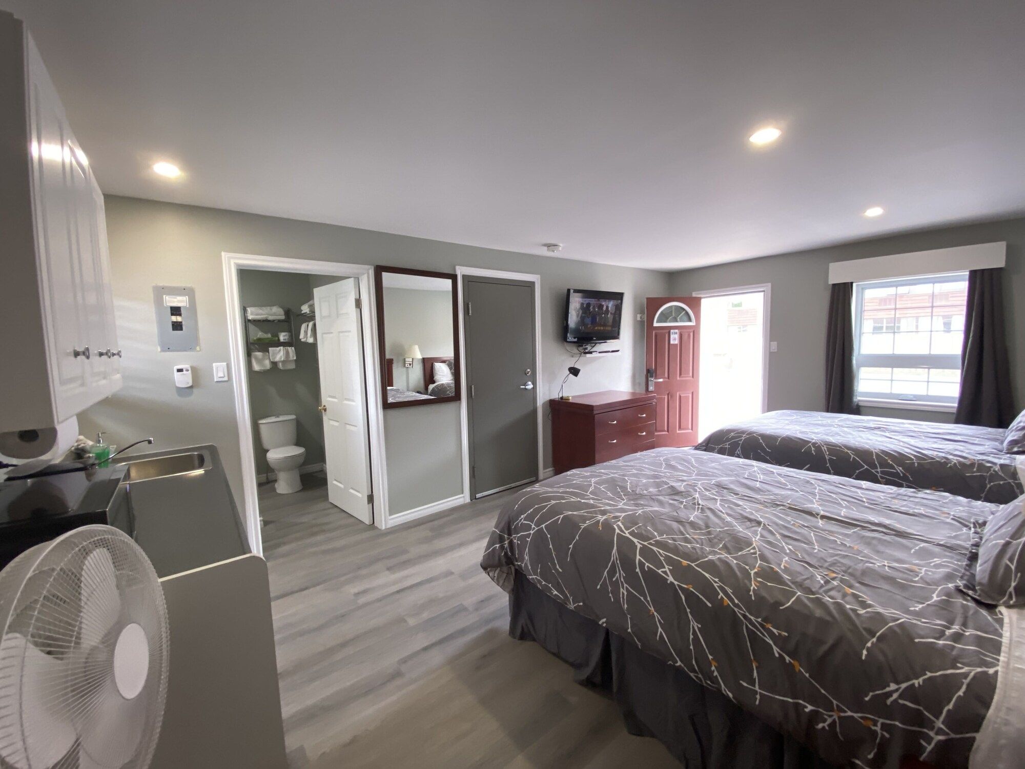 Bedroom